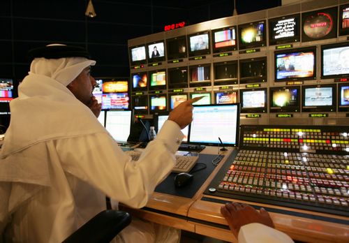 أزمة اللغة العربية في الإعلام المعاصر