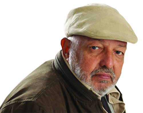 محمد خان.. المثقف الذي تعاطف مع الفاشلين في تحقيق أحلامهم