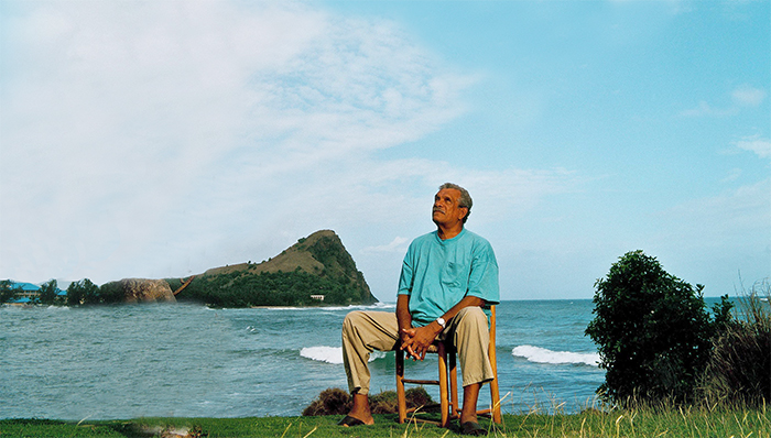 الكاريبي ديريك والكوت.. شاعر الشتات والتشظي – محمود عبدالغني