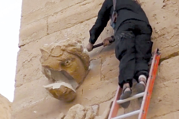 داعش-والآثار