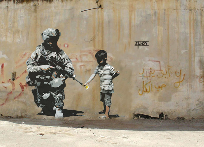 البريطاني بانكسي ضمير الناس العاديين رسوماته على الجدار الإسرائيلي تتحدى الاحتلال بأحلام الصغار وبالوناتهم