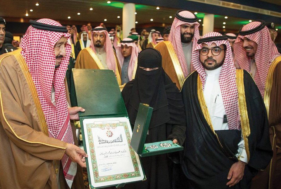 خيرية السقاف.. نخلة البلاد طليعة النساء