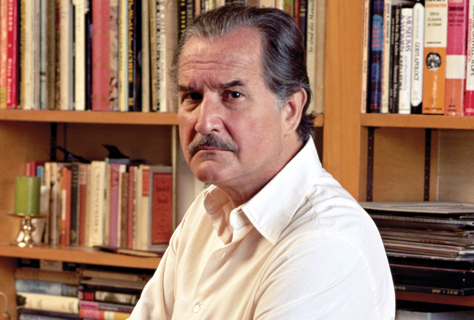 كارلوس فوينتس: الأدب هو الرعب بعينه