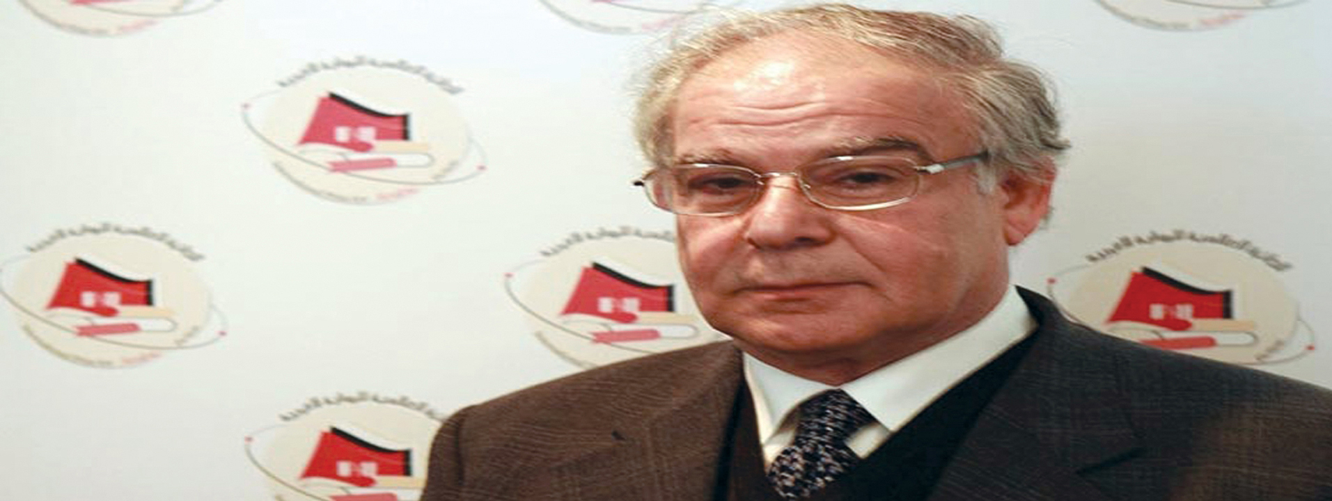 وكانوا يقولون: الشمس تشرق يا رفيق!