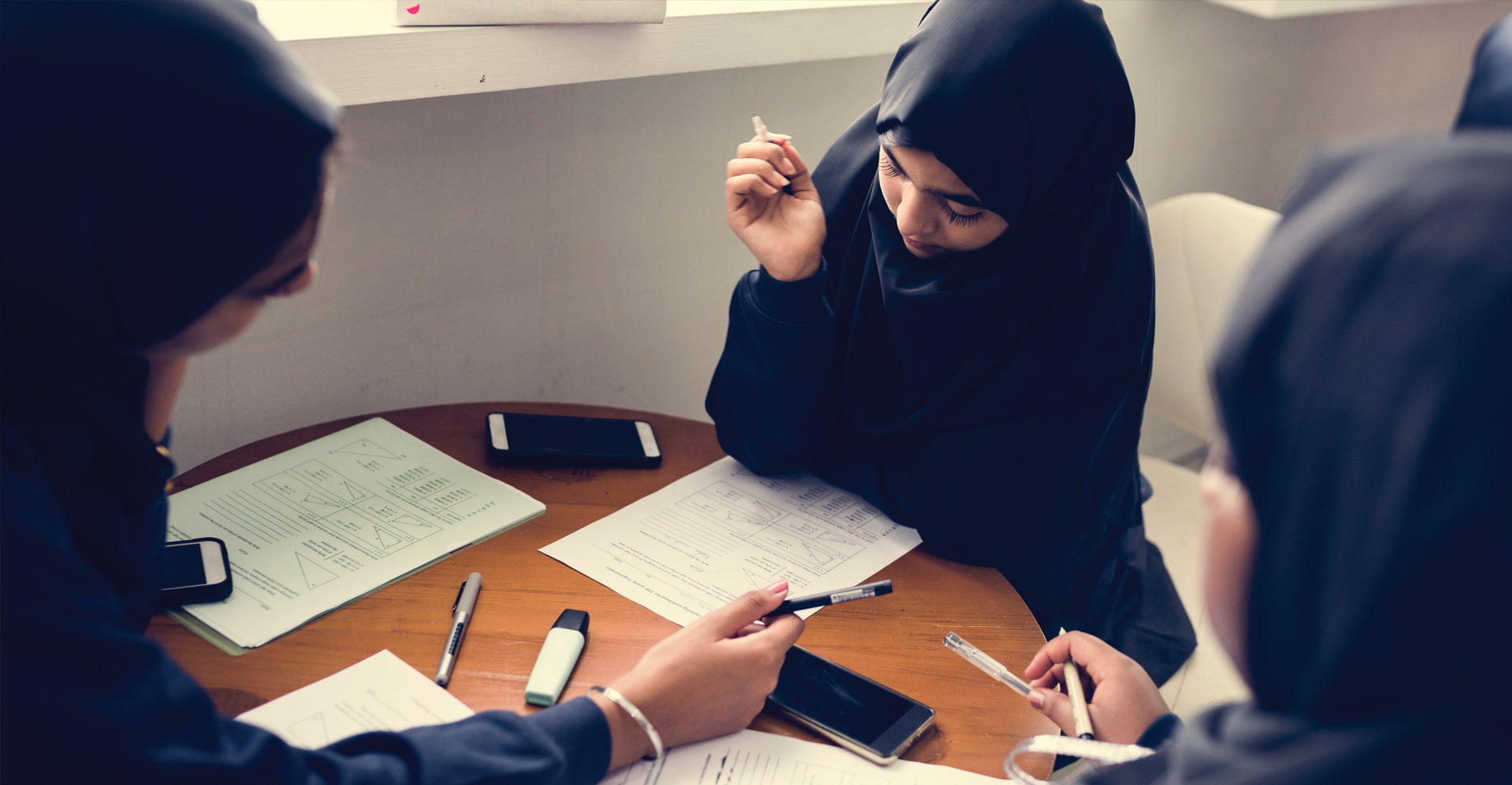 دور المؤسسة التعليمية في مقاومة التطرف