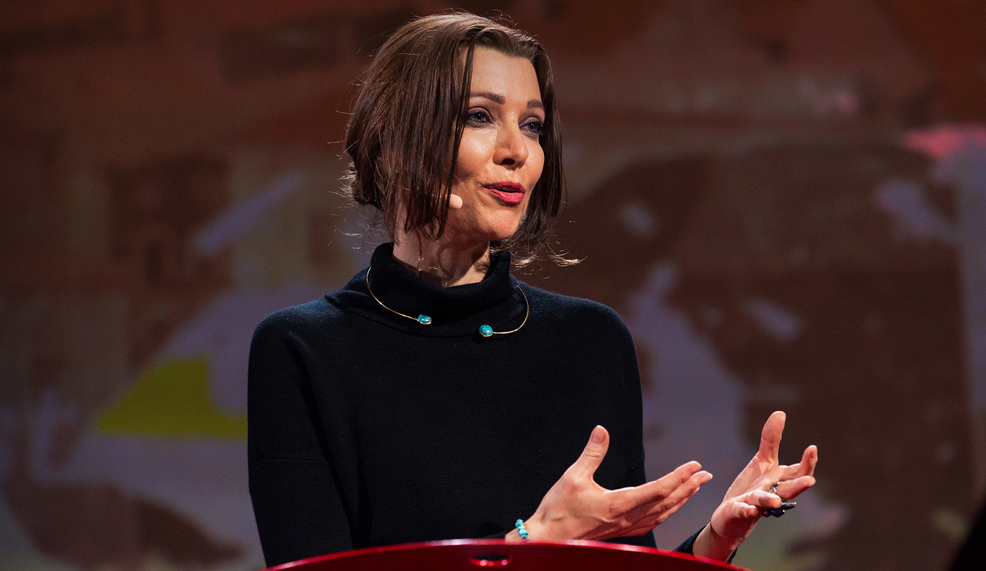 النظام التركي يحاكم صاحبة «10 دقائق و38 ثانية في هذا العالم الغريب» إليف شَفَق: كل ما هو مطلوب لتكون قادرًا على الكتابة مفقود في تركيا اليوم