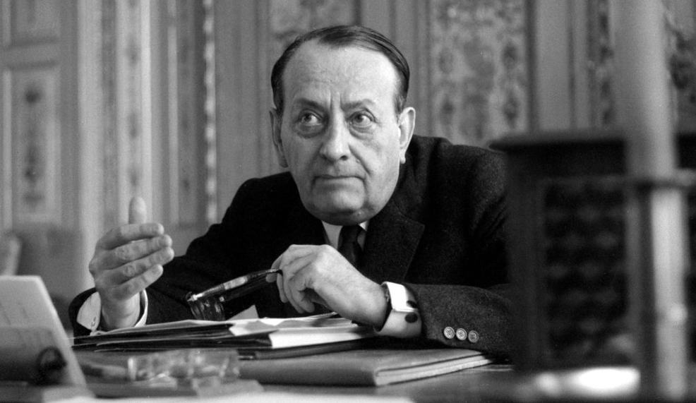 أندريه مالرو: كاتب ووزير ومغامر.. قصة حياة ترويها قطّته مؤلف «الشرط الإنساني» من السلب والنهب إلى الالتزام والنضال