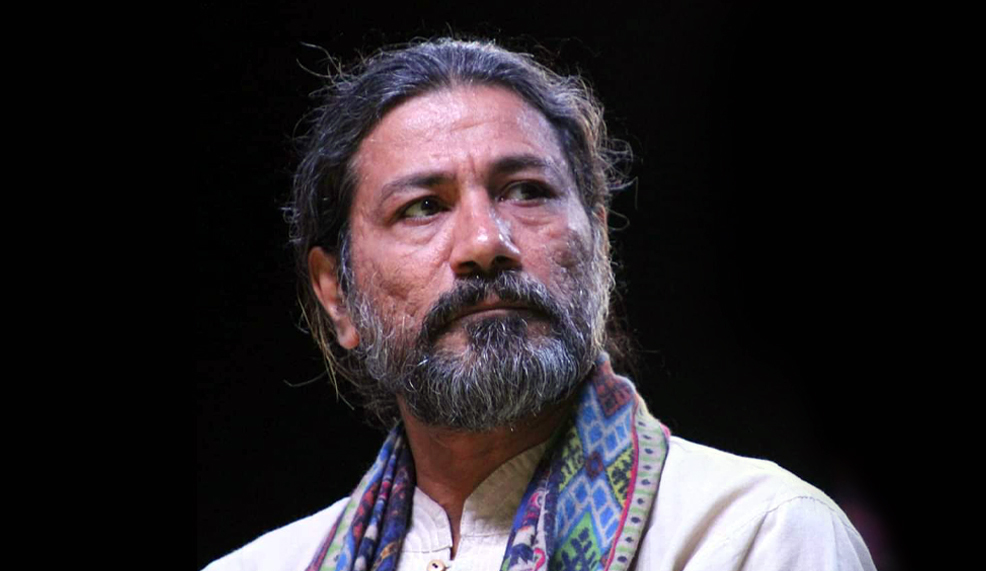 أحمد الملا: كينونة متمردة تفتش عن صورتها في الشعر ومراياه