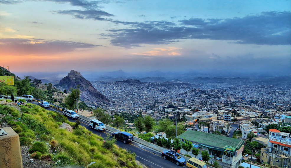 من حواف التذكر البعيد..  المدينة التي تكثفت في امرأتين