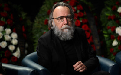 ألكساندر دوغين: كلما كان المفكر الغربي أكثر مسؤولية وعمقًا، كان المستقبل الذي يراه للغرب أكثر كارثية