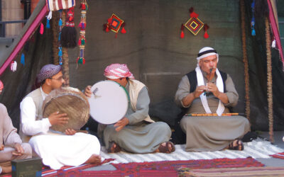 حيرة وتردد: لماذا لا أنشر أرشيفي من شعر أولاد علي البدوي من مصر؟