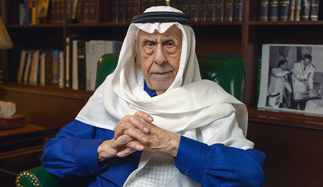 من الإذاعة إلى الوزارة… جميل الحجيلان ورحلة تأسيس الإعلام السعودي