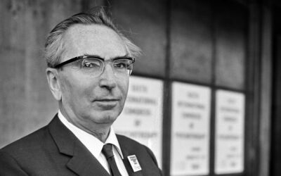 فيكتور فرانكل والتداوي بالقراءة