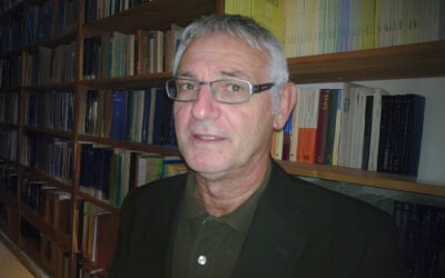 بيير لارشيه: مستعرب فرنسي عشق اللغة العربية والشعر الجاهلي وخدمهما فكرّمته جائزة الملك فيصل